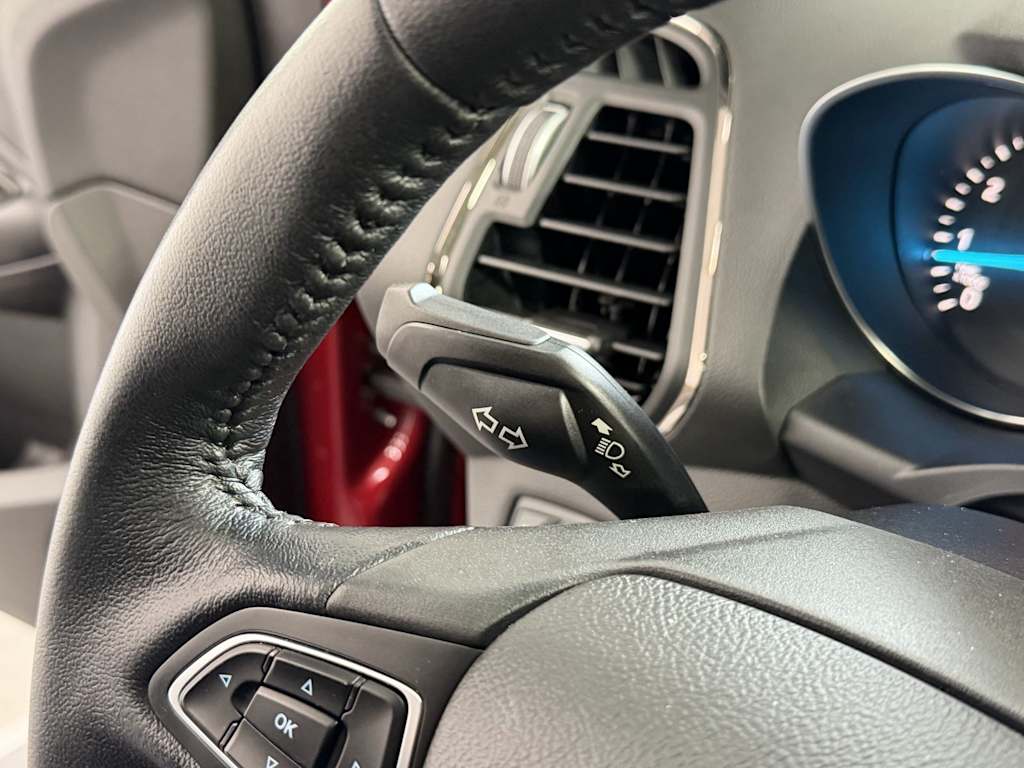Thumbnail: 2018 Ford Escape - 20