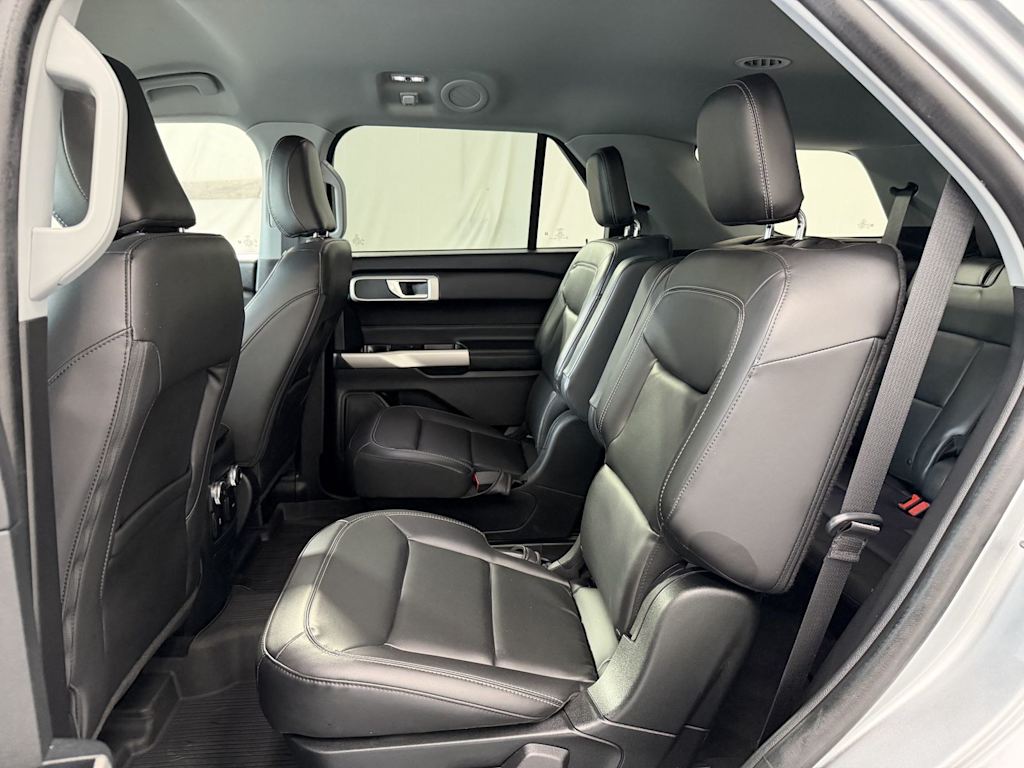 Thumbnail: 2022 Ford Explorer - 10