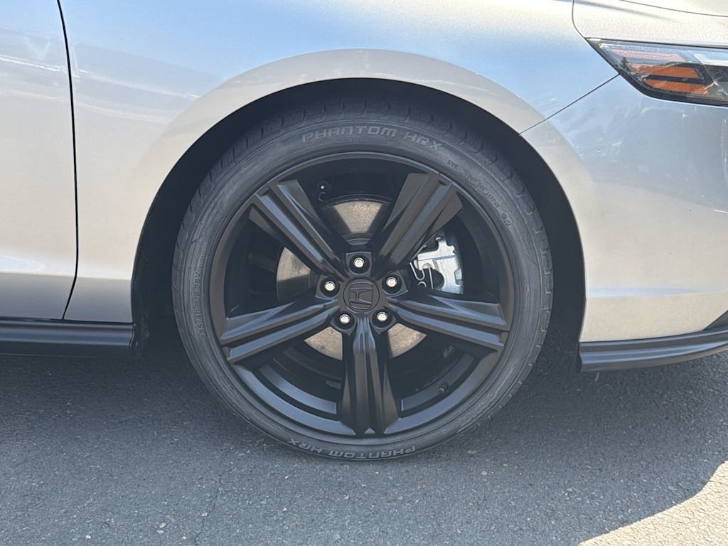 Thumbnail: 2024 Honda Accord - 6