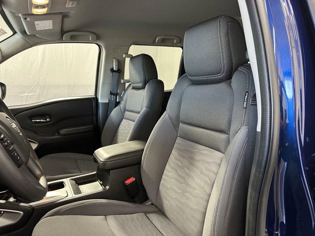 Thumbnail: 2023 Nissan Frontier - 10