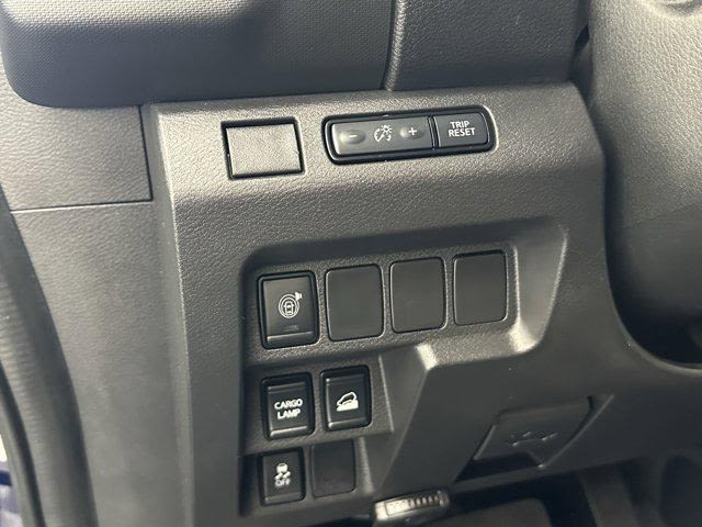 Thumbnail: 2023 Nissan Frontier - 20