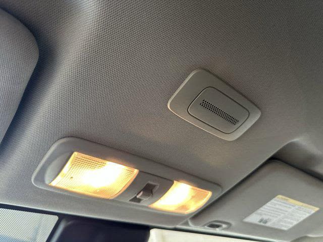 Thumbnail: 2023 Nissan Frontier - 22