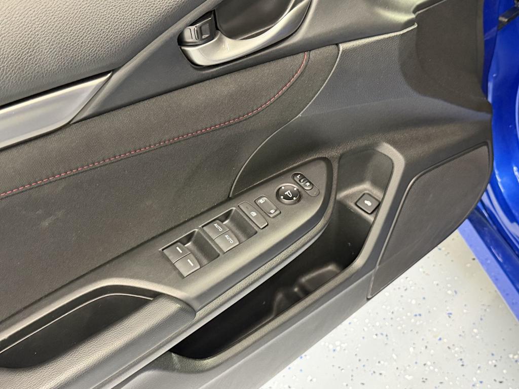 Thumbnail: 2019 Honda Civic - 17