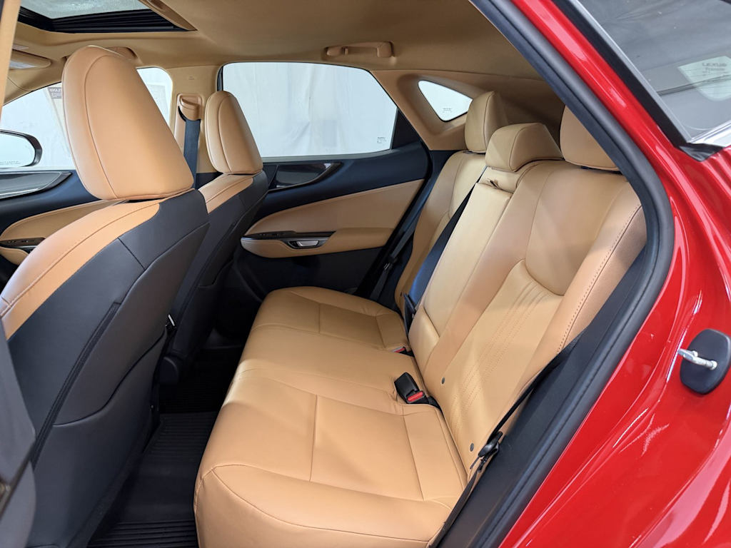 Thumbnail: 2024 Lexus ES - 9