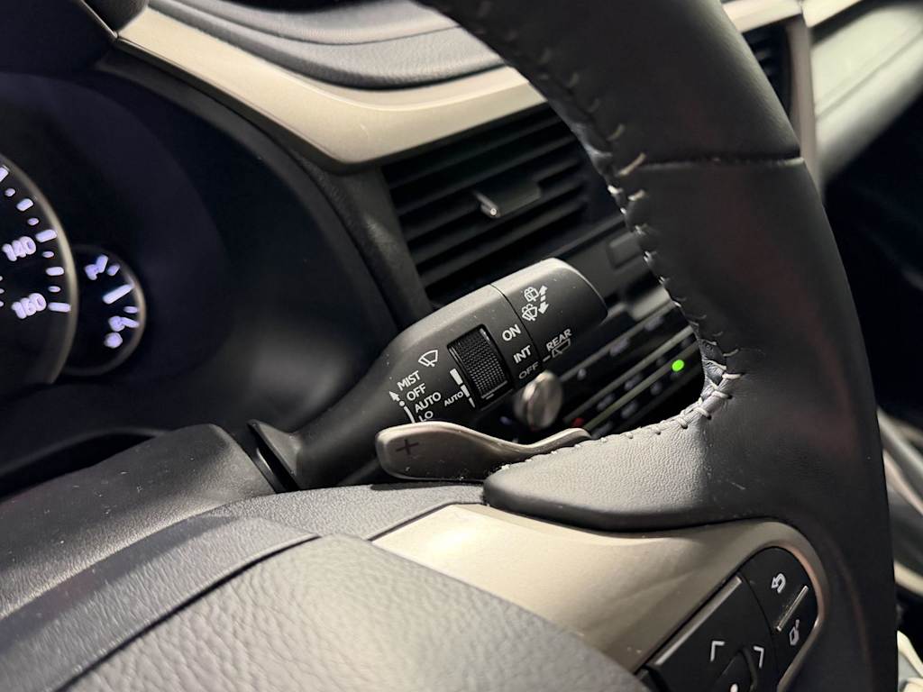 Thumbnail: 2020 Lexus RX - 21