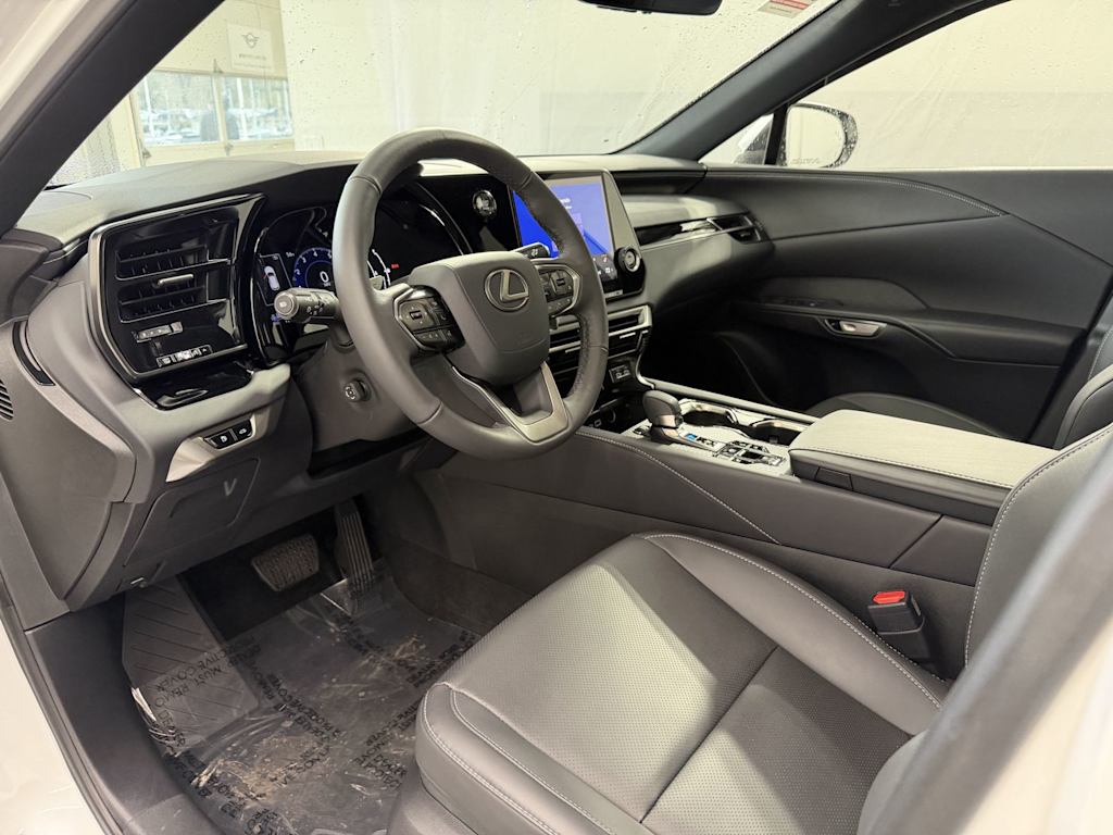 Thumbnail: 2024 Lexus RX - 2