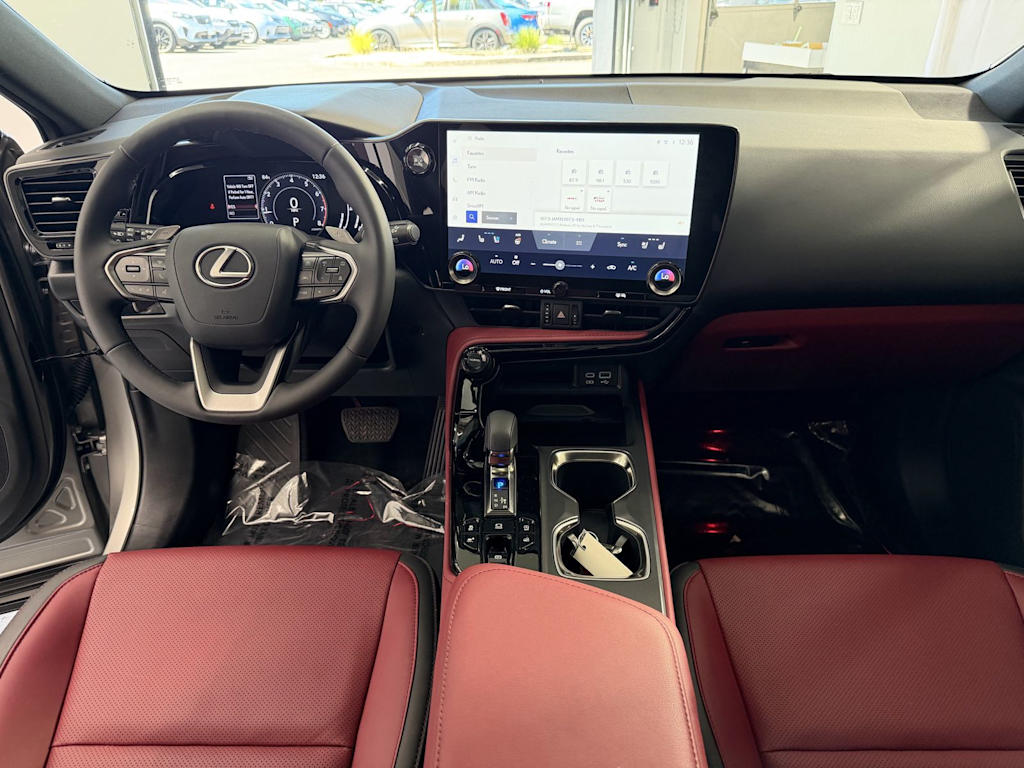 Thumbnail: 2024 Lexus ES - 9
