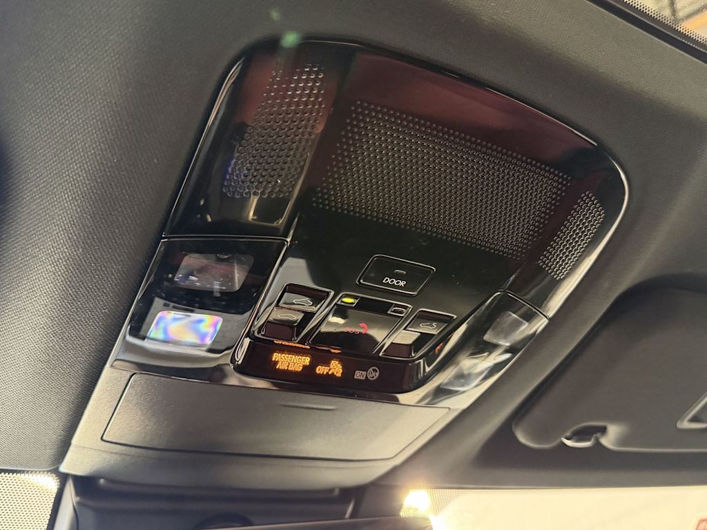 Thumbnail: 2024 Lexus ES - 23