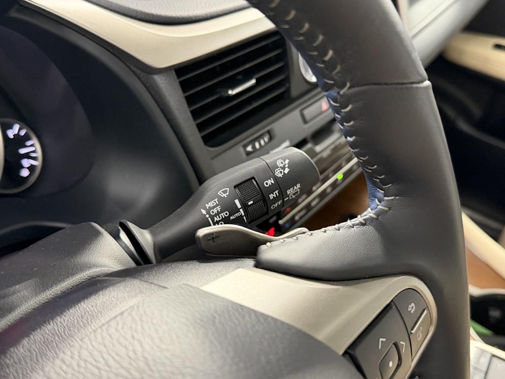 Thumbnail: 2021 Lexus RX - 14