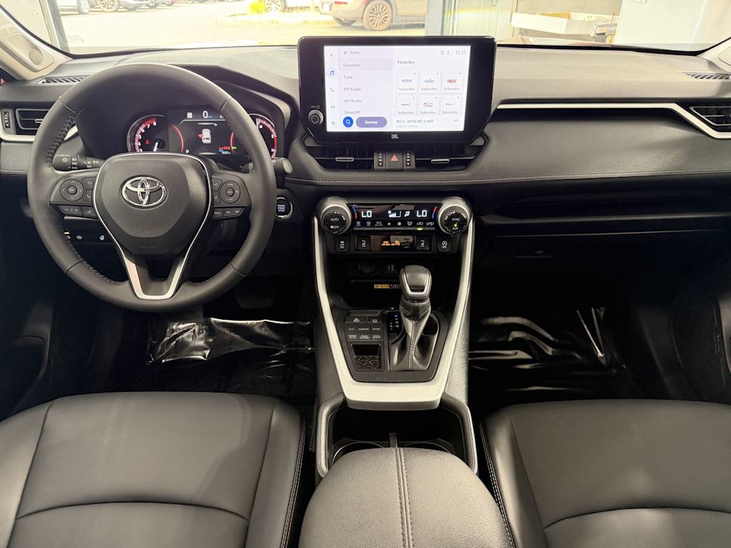 Thumbnail: 2025 Toyota RAV4 - 8