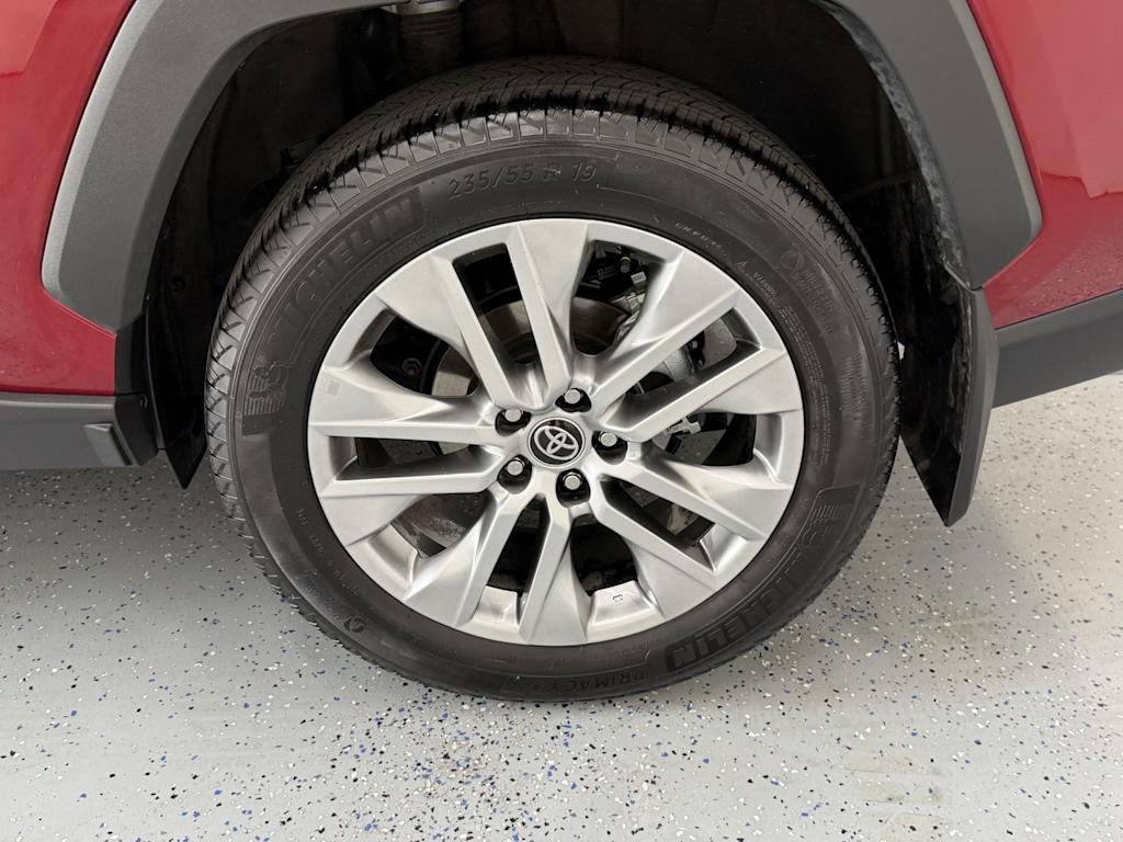 Thumbnail: 2025 Toyota RAV4 - 7