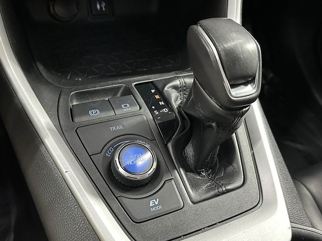 Thumbnail: 2019 Toyota RAV4 - 23