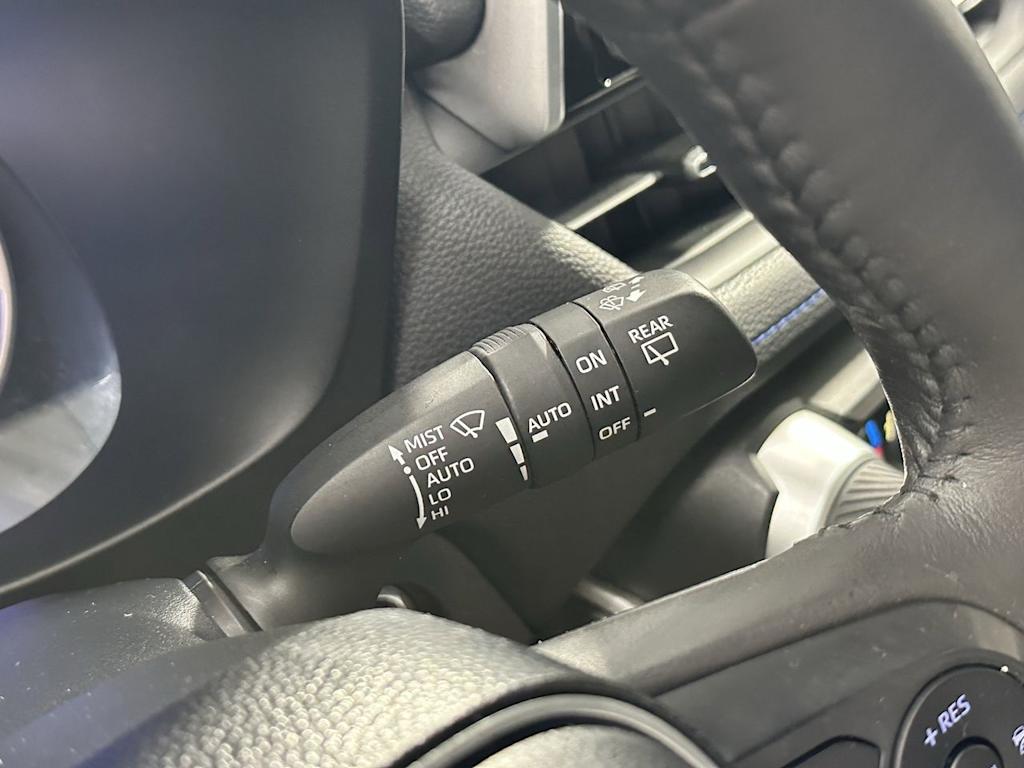 Thumbnail: 2019 Toyota RAV4 - 20