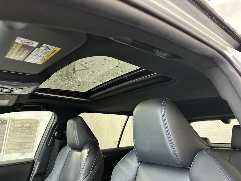 Thumbnail: 2019 Toyota RAV4 - 18