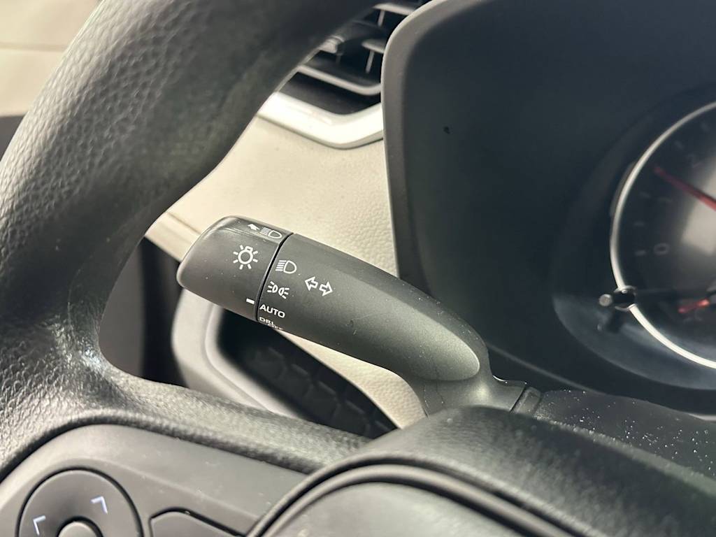 Thumbnail: 2022 Toyota RAV4 - 14