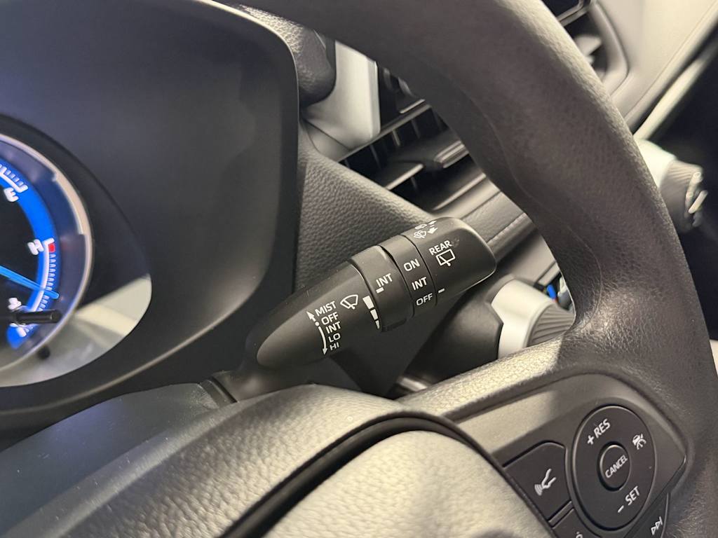 Thumbnail: 2023 Toyota RAV4 - 19