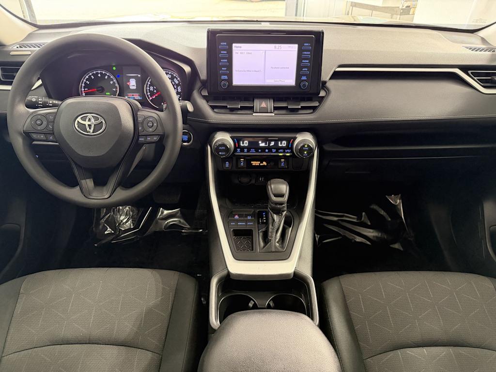 Thumbnail: 2019 Toyota RAV4 - 8