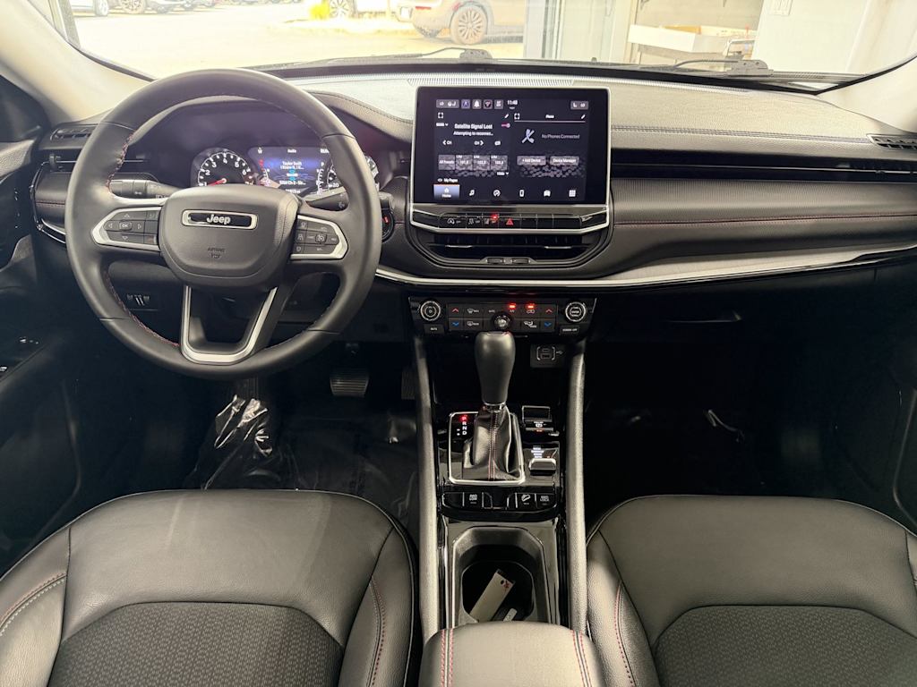 Thumbnail: 2022 Jeep Compass - 8