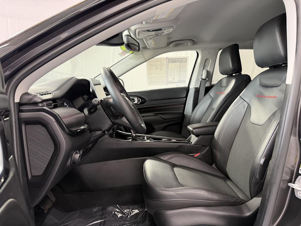 Thumbnail: 2022 Jeep Compass - 9