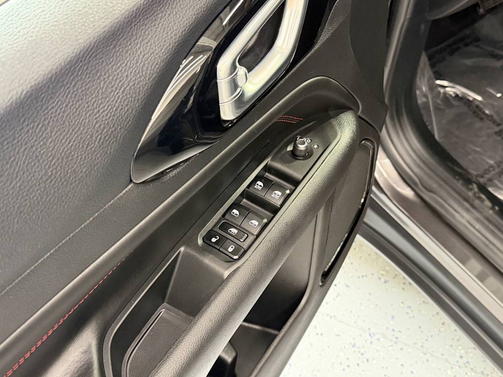 Thumbnail: 2022 Jeep Compass - 19