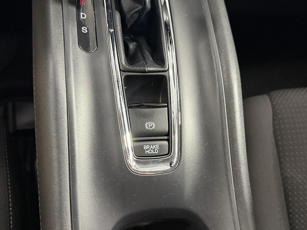 Thumbnail: 2022 Honda HR-V - 22