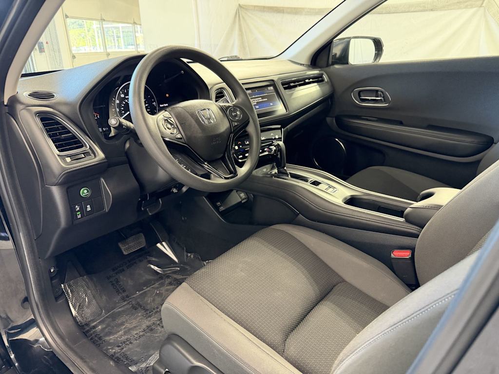 Thumbnail: 2019 Honda HR-V - 2