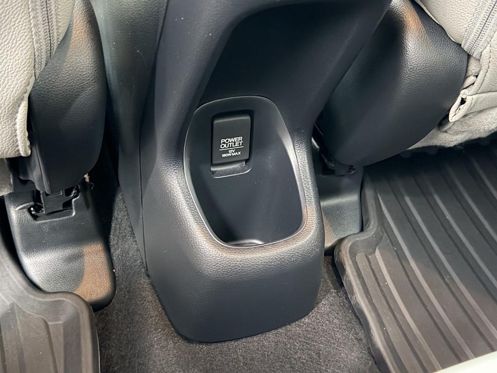 Thumbnail: 2016 Honda HR-V - 19