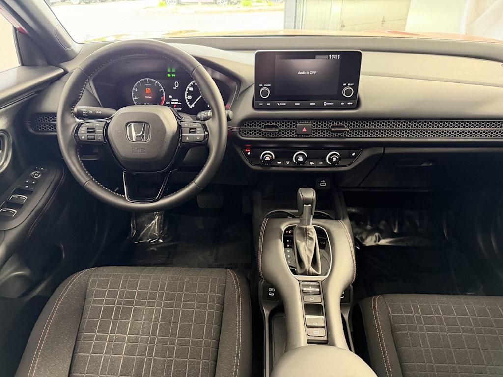 Thumbnail: 2025 Honda HR-V - 8