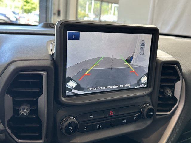 Thumbnail: 2023 Ford Bronco Sport - 12