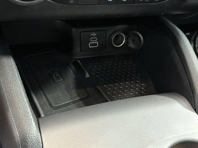 Thumbnail: 2023 Ford Bronco Sport - 24