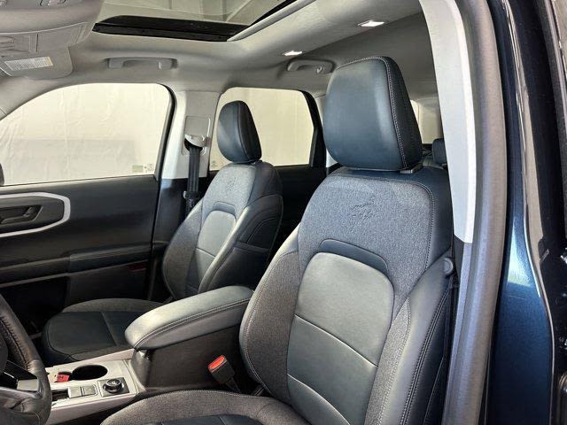 Thumbnail: 2023 Ford Bronco Sport - 9