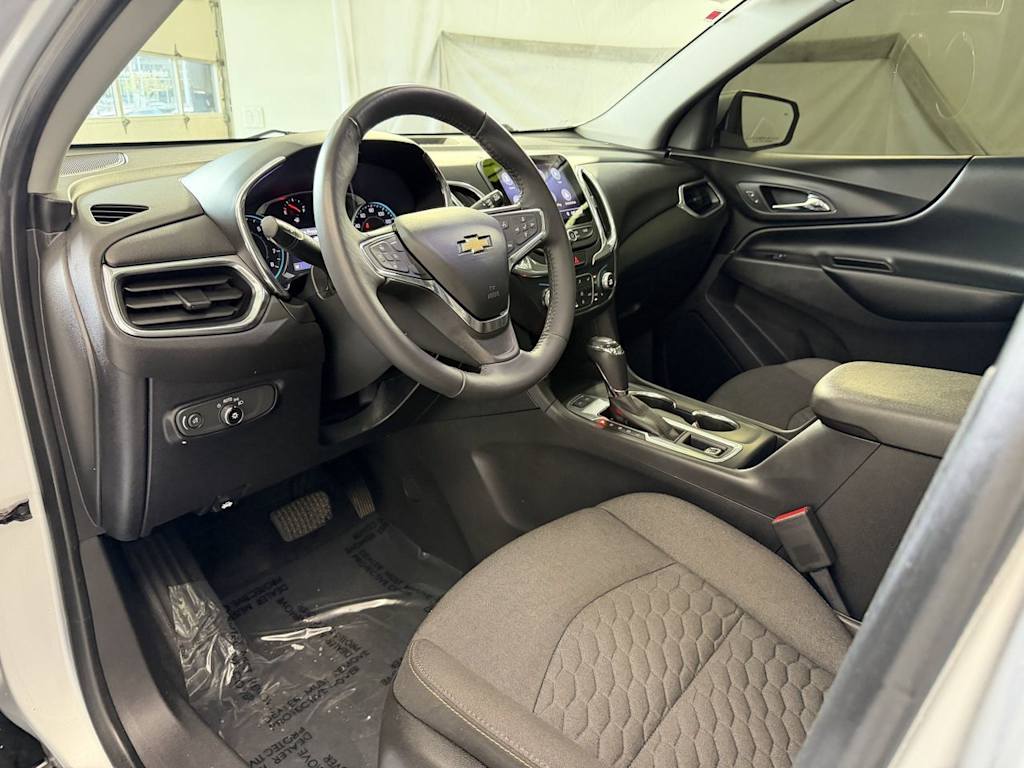 Thumbnail: 2019 Chevrolet Equinox - 2