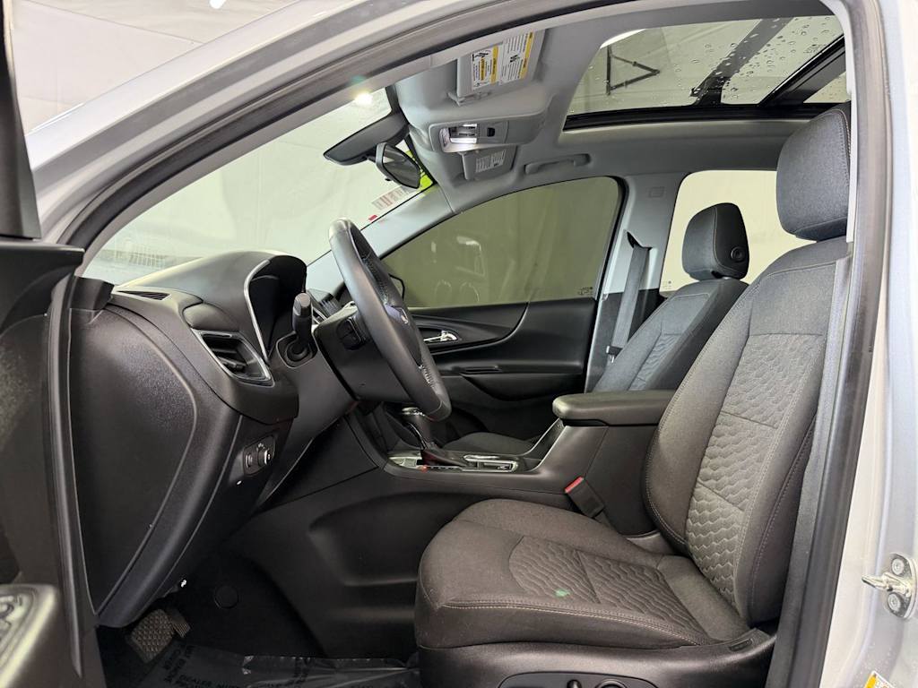 Thumbnail: 2019 Chevrolet Equinox - 9