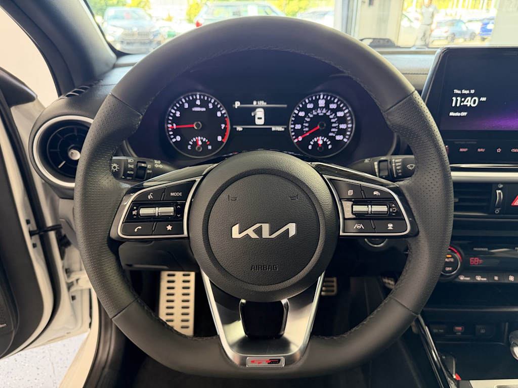 Thumbnail: 2024 Kia Forte - 11