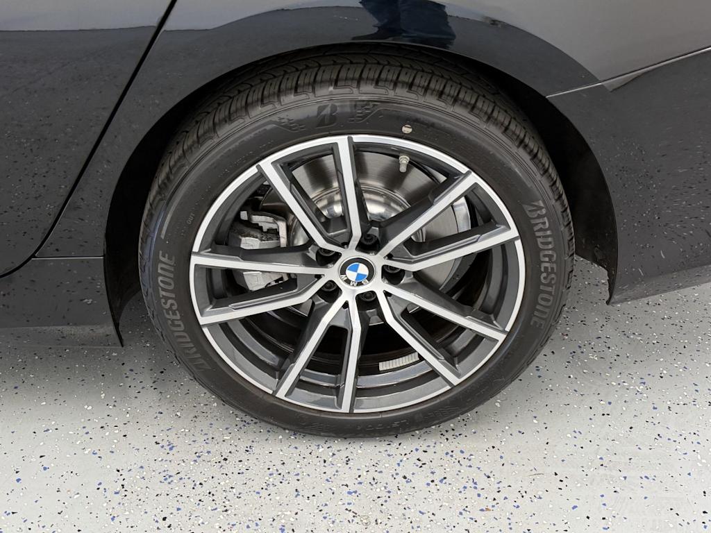 Thumbnail: 2022 BMW 3 Series - 7