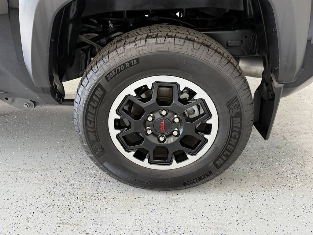 Thumbnail: 2024 Toyota Tacoma - 6