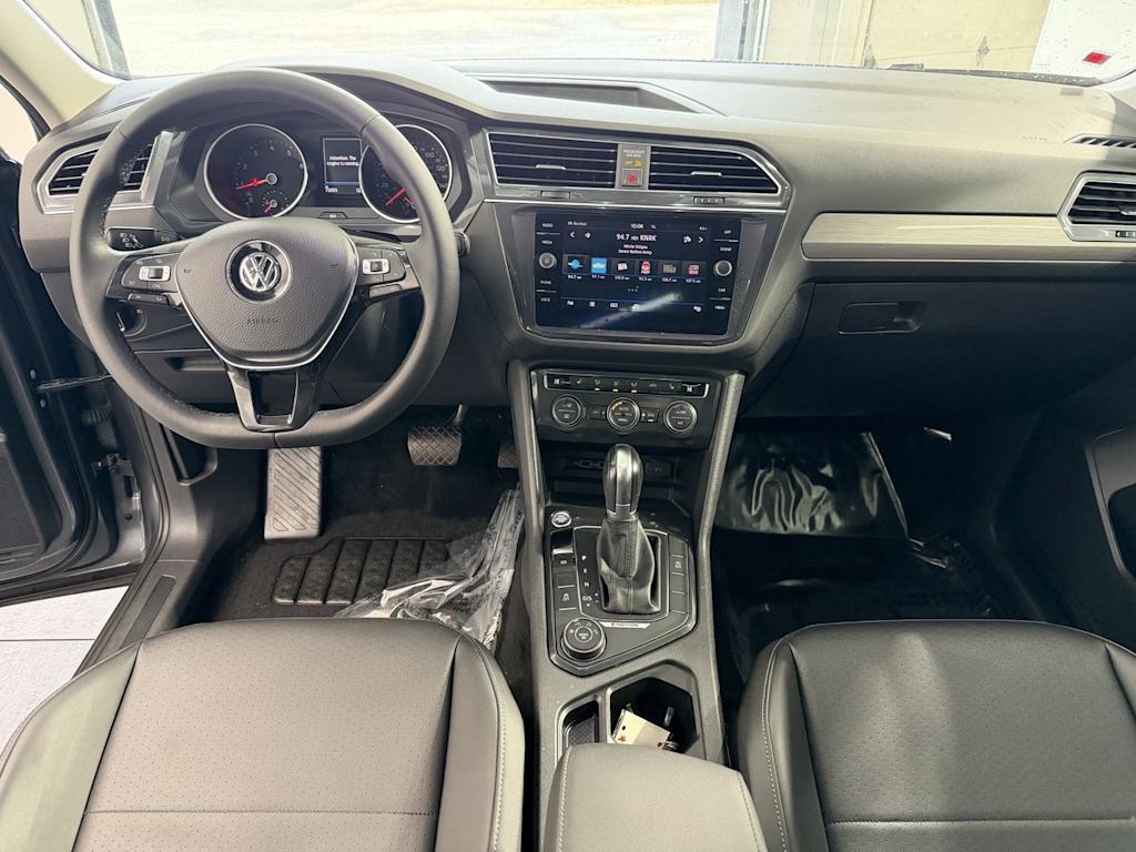 Thumbnail: 2018 Volkswagen Tiguan - 7