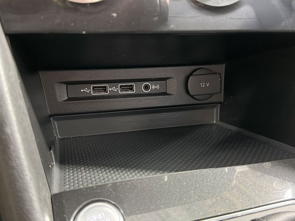 Thumbnail: 2018 Volkswagen Tiguan - 23