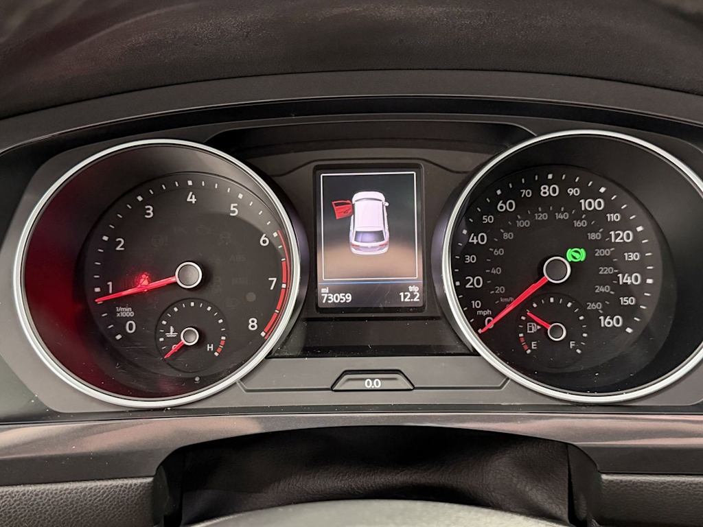 Thumbnail: 2018 Volkswagen Tiguan - 13
