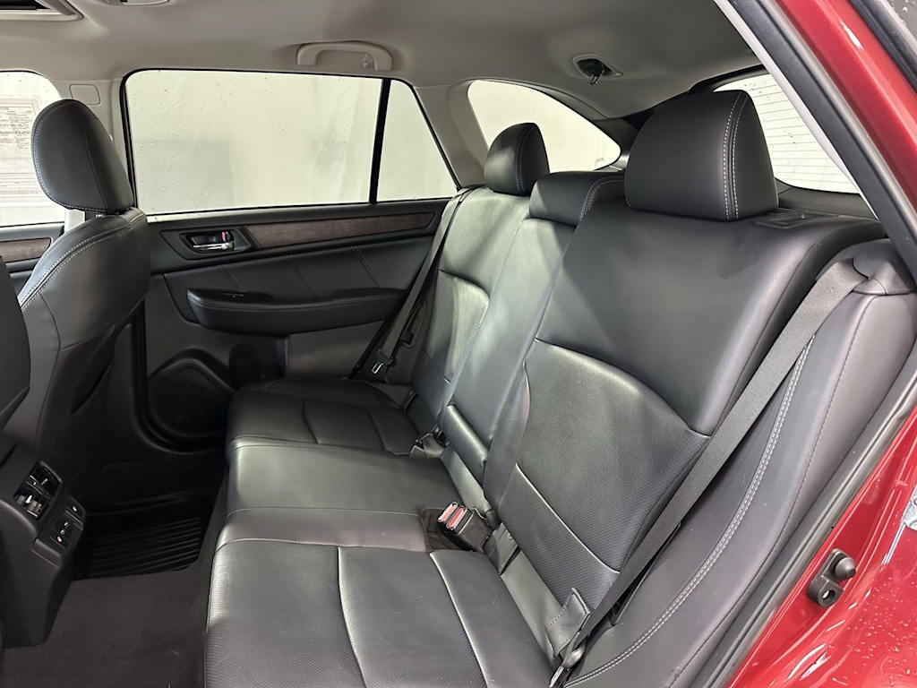 Thumbnail: 2018 Subaru Outback - 10