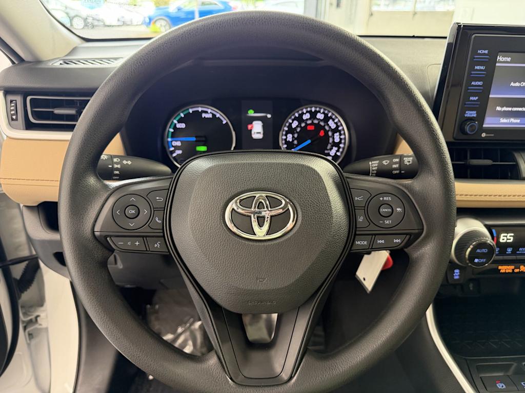 Thumbnail: 2022 Toyota RAV4 - 11