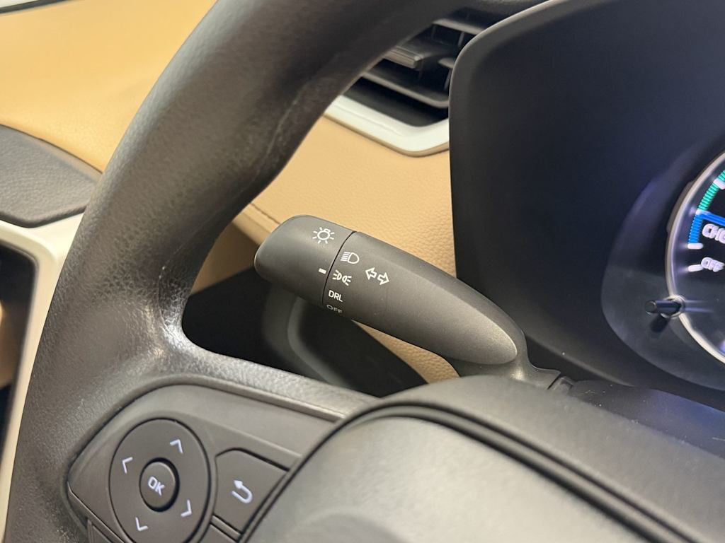 Thumbnail: 2022 Toyota RAV4 - 22