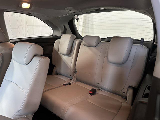 Thumbnail: 2018 Honda Odyssey - 17