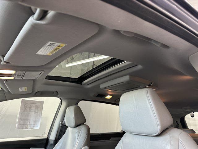 Thumbnail: 2018 Honda Odyssey - 18