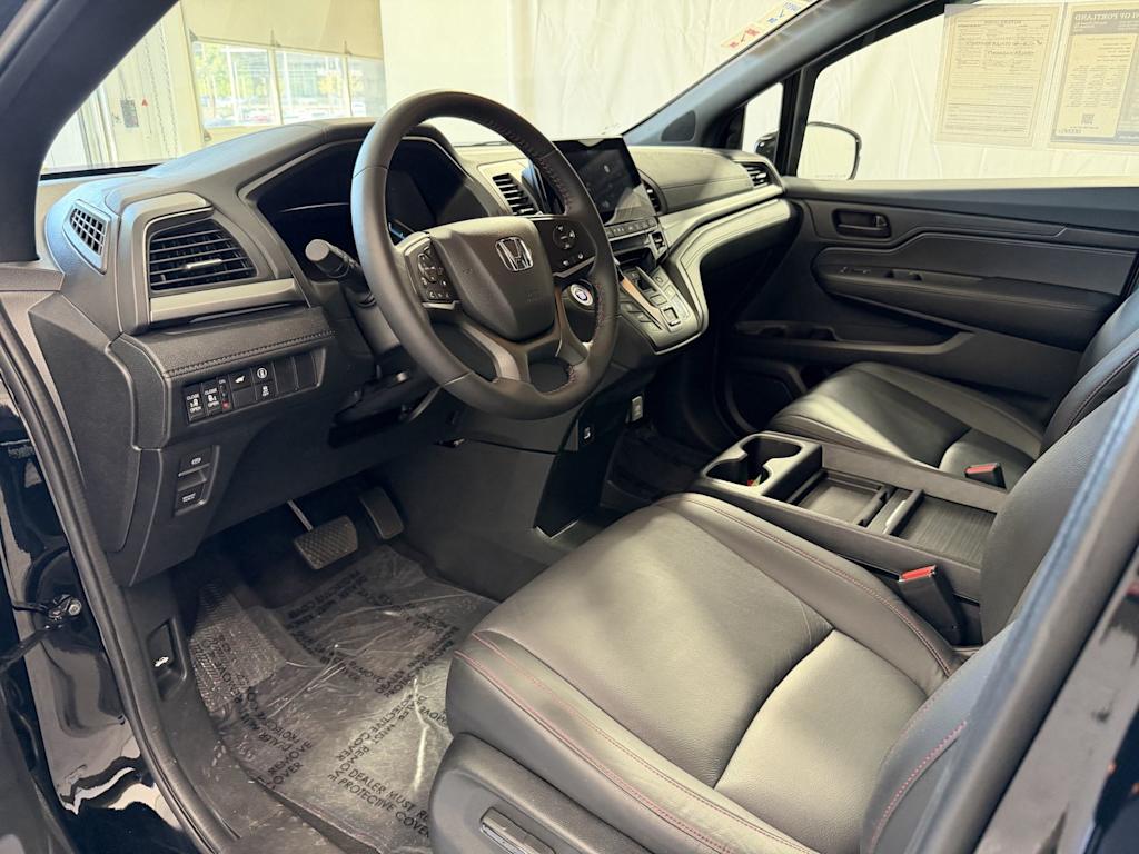Thumbnail: 2024 Honda Odyssey - 2