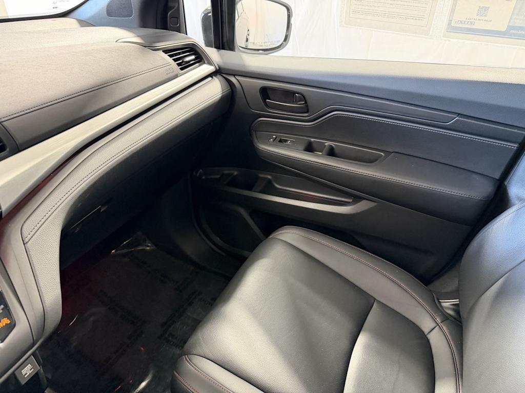 Thumbnail: 2024 Honda Odyssey - 25
