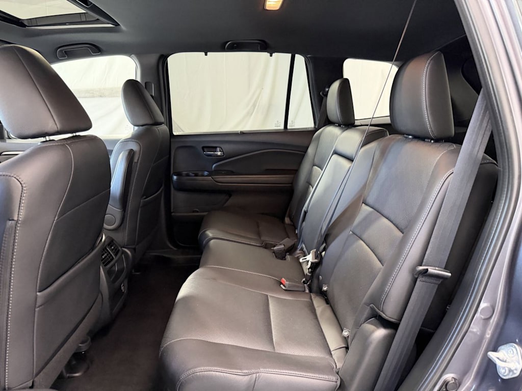 Thumbnail: 2021 Honda Passport - 10