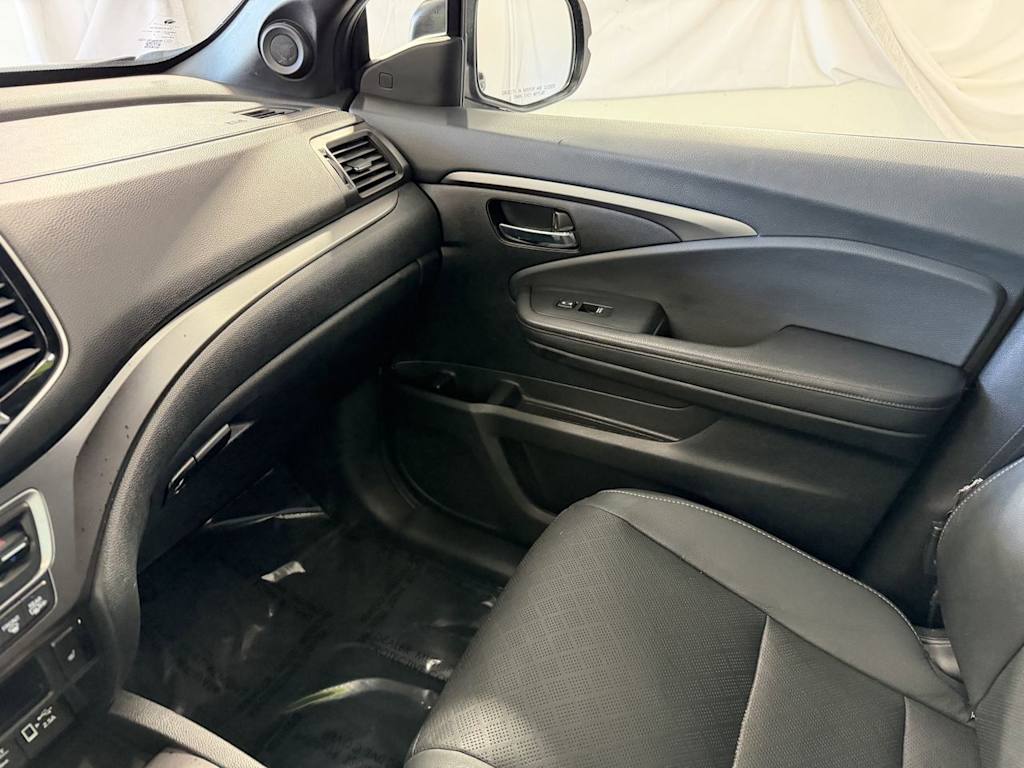 Thumbnail: 2021 Honda Passport - 26
