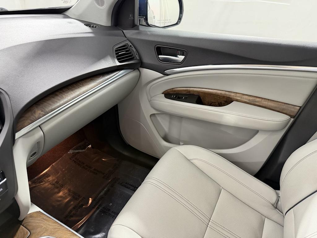 Thumbnail: 2019 Acura MDX - 24