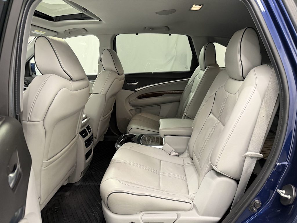 Thumbnail: 2019 Acura MDX - 8